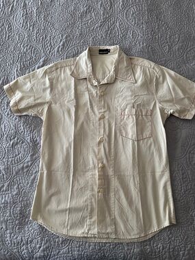 U2 Basics Vintage Short-Sleeve Button-Down Shirt with Red Contrast Stitching